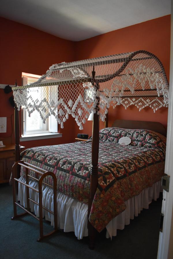 Churchtown Inn Bed And Breakfast Narvon Exterior photo